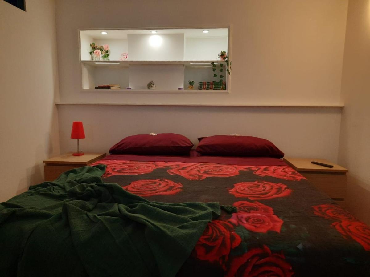 La Casa Del Largo Del Rosso Daire Pozzuoli Dış mekan fotoğraf